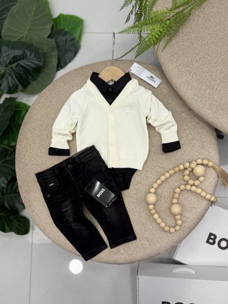 طقم بيبي lacoste صوف